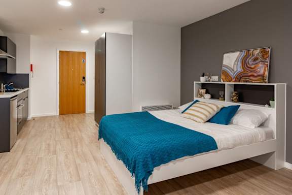 Available Rooms to Rent in London at Pavilion Court